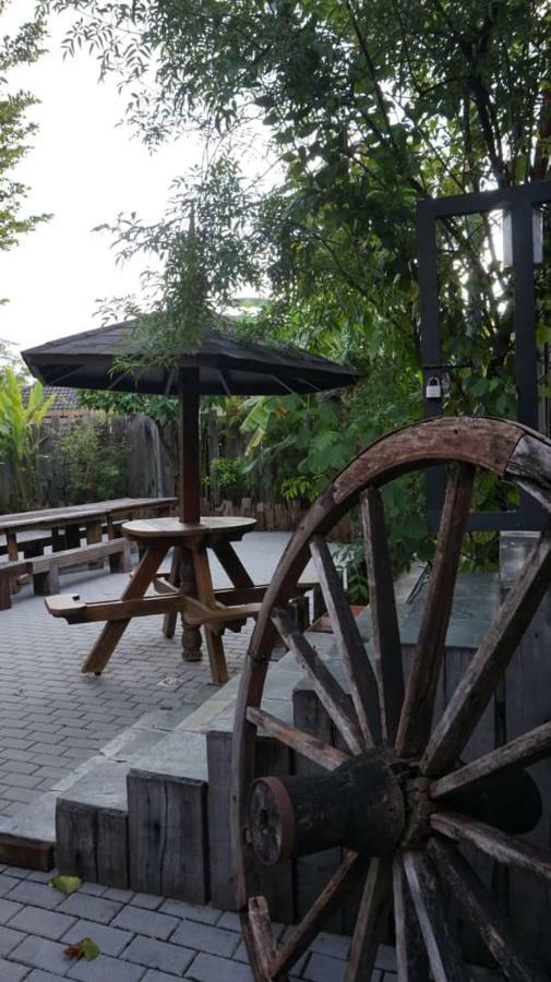 Kinta Bali Villa Ипох Екстериор снимка