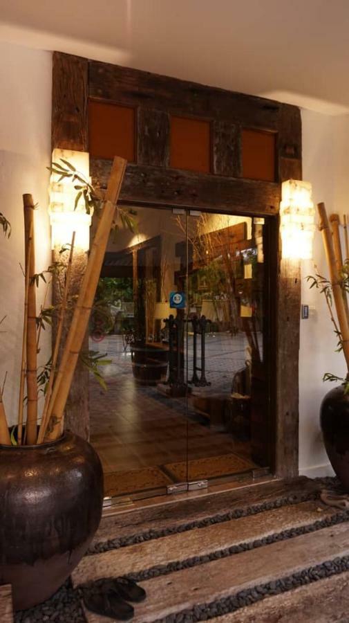 Kinta Bali Villa Ипох Екстериор снимка